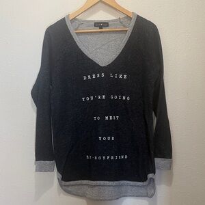 Derek heart Black and Gray V-Neck Long Sleeve Top, Size L